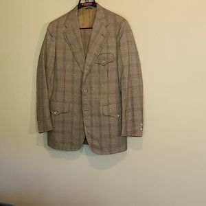 Suit